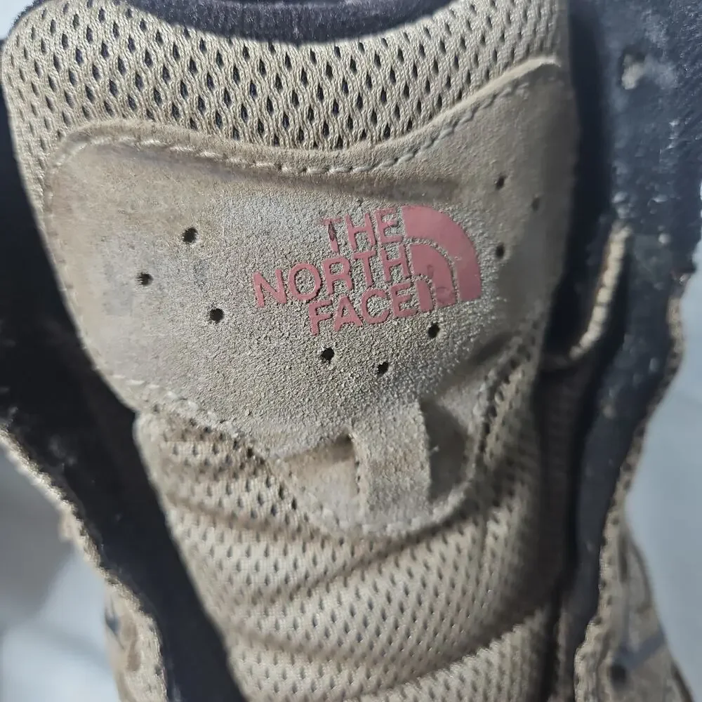 The North Face Storm III Men's Hiking Shoes HydroSeal Waterproof Vibram Tan Sz 9
